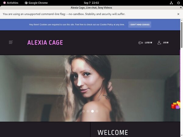 Alexia Cage Foto