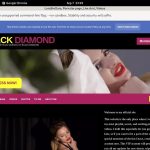 Lorasinclare.modelcentro.com With Maestro Card